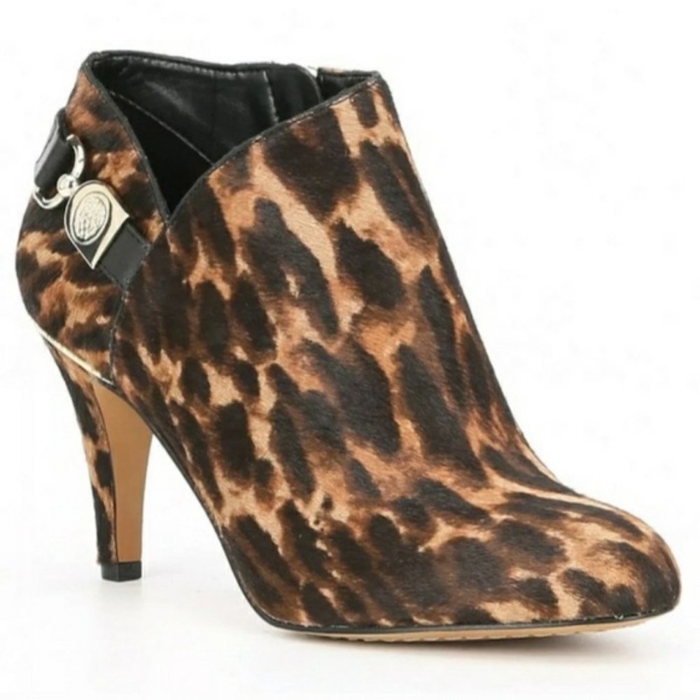 Vince Camuto New Vesela 3 cheetah leopard print ankle booties sz6 NEW